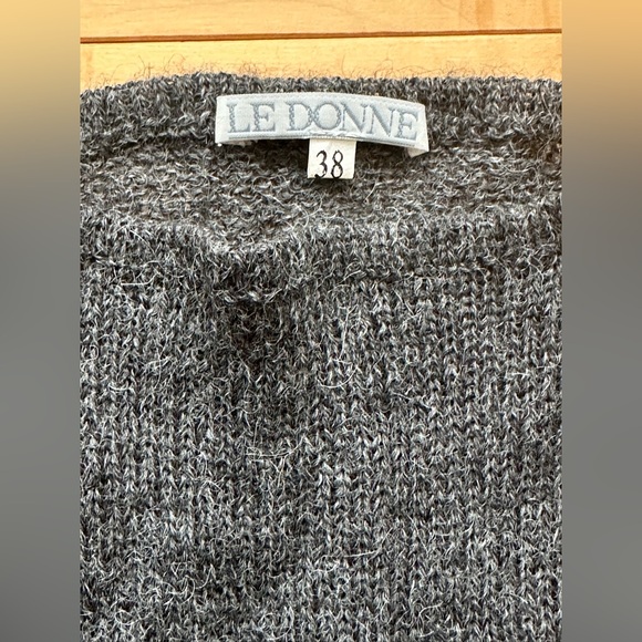 alpaca knit sleeveless mock neck • vintage asia • minimalist sweater - Picture 13 of 14